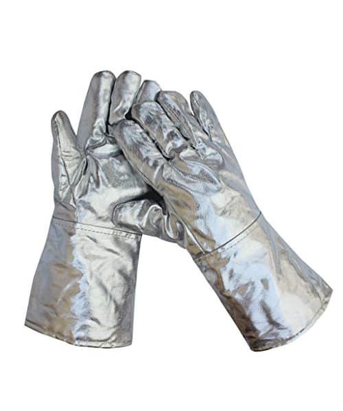 القفازات المقاومة للحريق